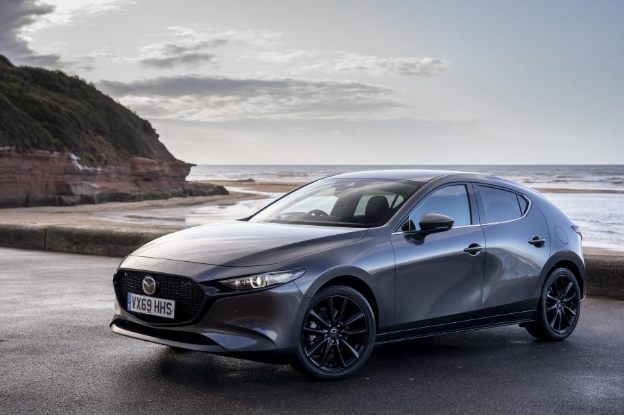  Mazda3 Skyactiv-X AWD Hatchback (BP) 2019 года  (UK) (фото 21 из 42)